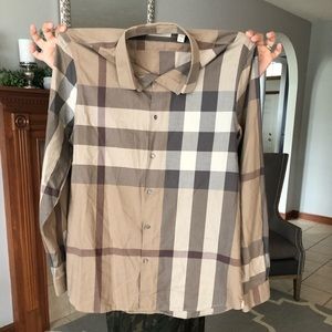 Men’s Burberry Shirt